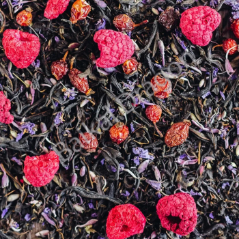 Иван чай байкальский с соцветиями, шиповником и малиной			