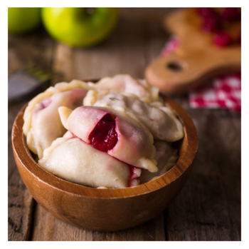 Вареники с вишней ручной лепки