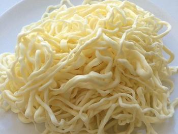 Чечил молочный