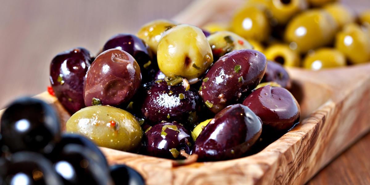ТВОЙПРОДУКТ: Оливки или маслины: как правильно?