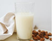 Треть россиян покупают растительное молоко